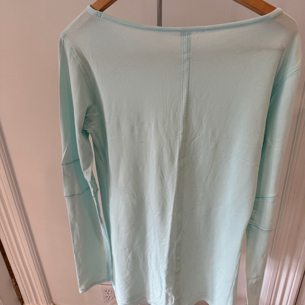 Lululemon Long Sleeve Shirt - SZ 12 - Picture 3 of 6